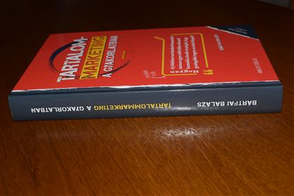 Könyv – nyomdai referencia